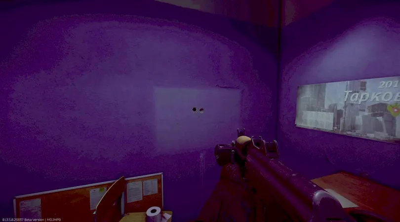 Peephole discovered in Escape from Tarkov map and the context is disturbing